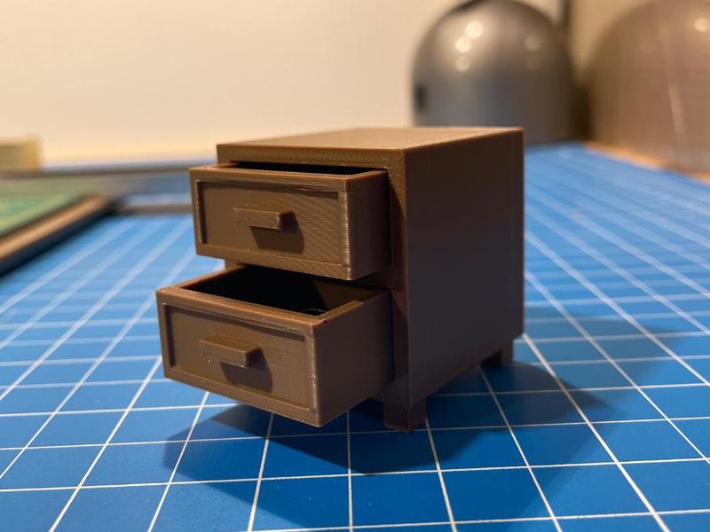 Miniature Bureau