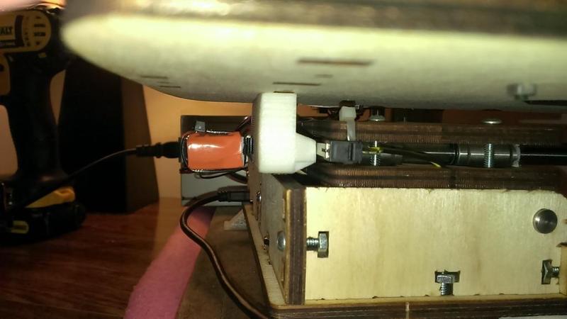 Printrbot Jr. X-Axis with integrated stop post.