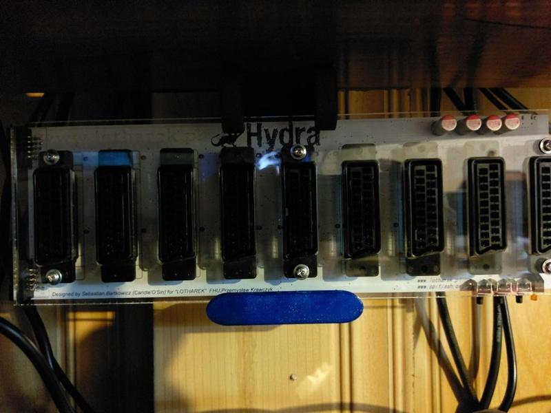 Wall mount for Lotharek's Hydra SCART switch