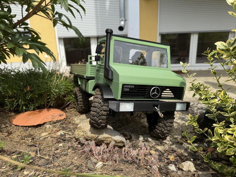 Unimog 1300 Single Cab road version TRX4