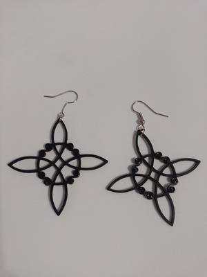 Earring with Witch's Knot Symbol