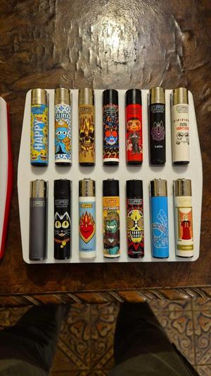 Stackable Clipper lighter trays, stand, display stand