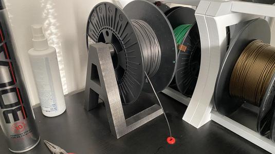 Filament spool stand/holder