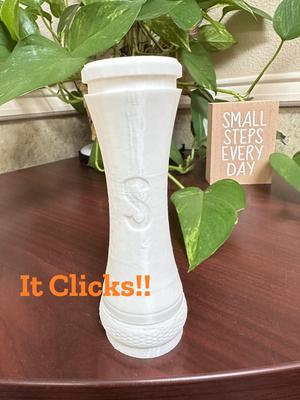 Clicking Salt & Pepper Mills