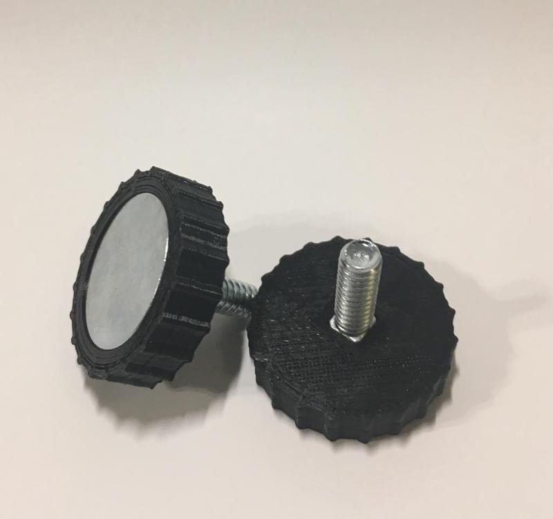 1/4in Elevator Bolt Thumb Wheel