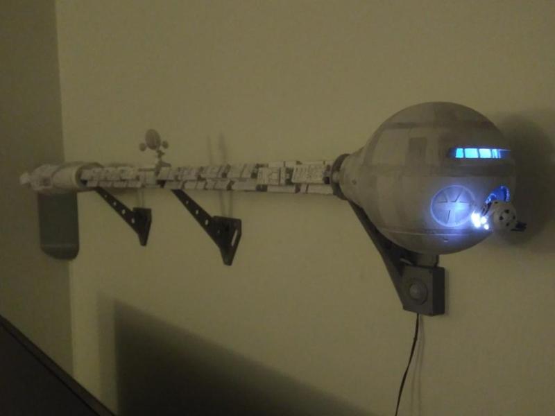 Discovery from 2001 The Pod Deck