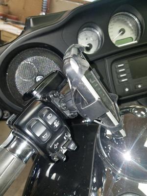 2014 Street Glide Phone Mount 