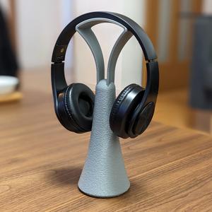 Simple Headphone Holder