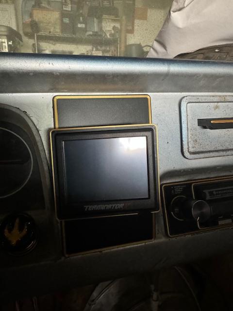 Holley Terminator 3.5" Screen Mount - 1966 C10 Truck