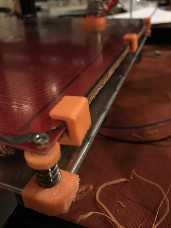Glass / Bed / Cork clamp for Makerfarm Pegasus
