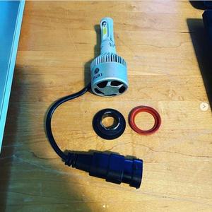 H9 H11 LED Bulb Adapter
