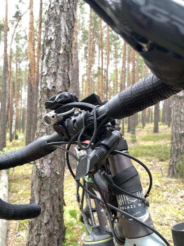 Sofirn SC31Pro mount to garmin handlebar