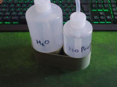 Holder for 250/500ml Squeeze Bottles