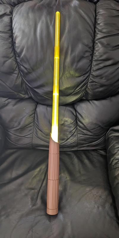 Light up collapsing saber Wood