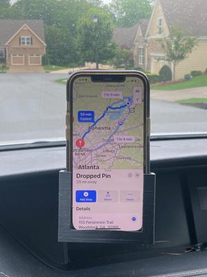 iPhoneMountForCar(map-directions)