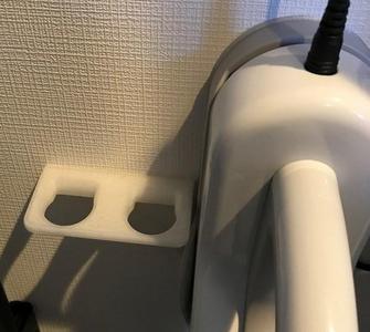  Spacer for vacuum cleaner stand