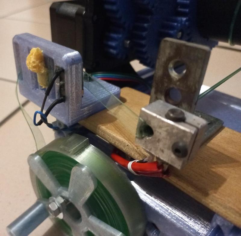 The Recreator 3D Fun Size - Guide, wash and detect tool