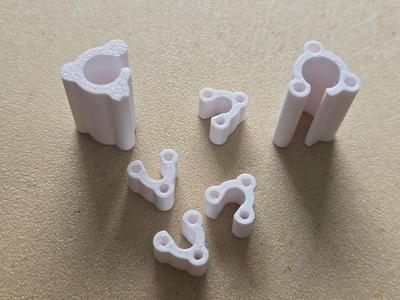 A1 cable guide with clips