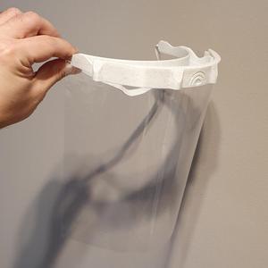 Faceshield with easy to mount cover V2