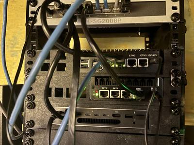 10 inch rack mount for router