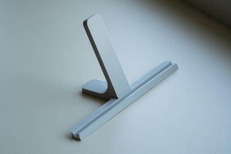 Parametric photo stand