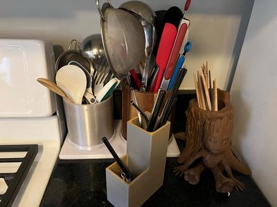 large utensil holder w/ base
