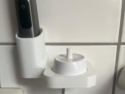 toothbrush oralb and one blade razor holder