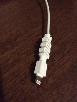 Apple Lightning Connector Guard