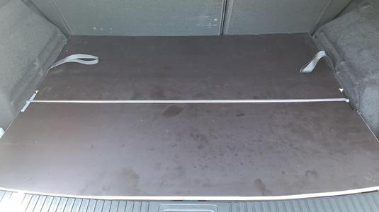 Renault Austral raised trunk floor