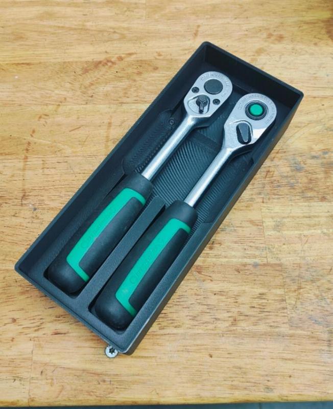 Gridfinity 3/8" ratchet holder