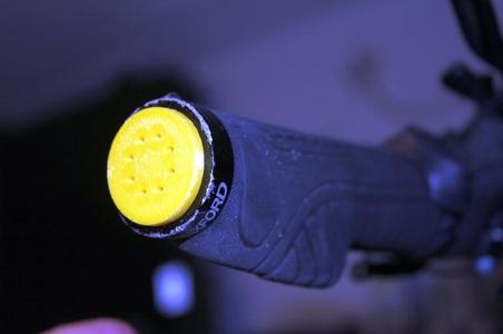 Bike handlebar safety plug