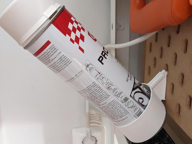 Skådis spary can holder