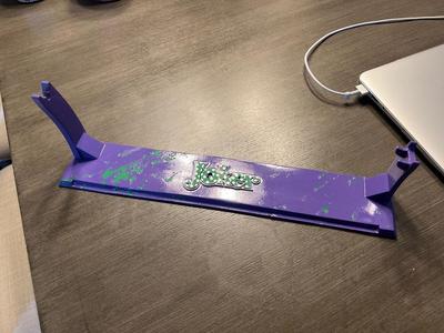 Extended joker pistol stand