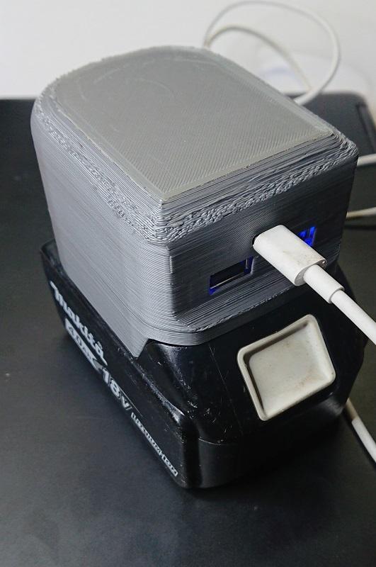 Makita powerbank USBC 100W