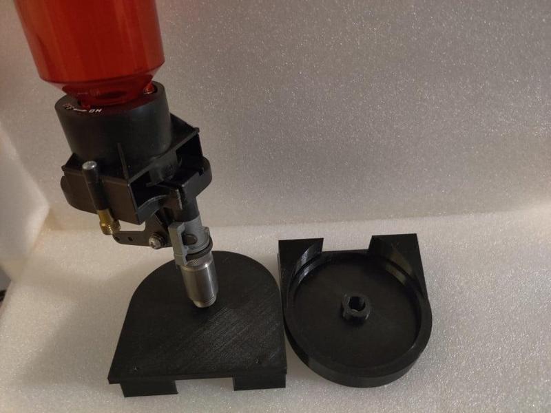 Lee Powder Measure Holder