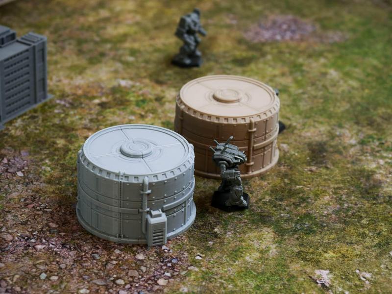 Large Scale Oil Tank