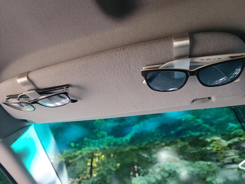 Sun Visor Glasses Holder