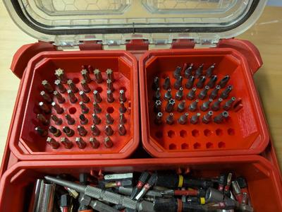 Milwaukee PACKOUT low-profile bit holder   