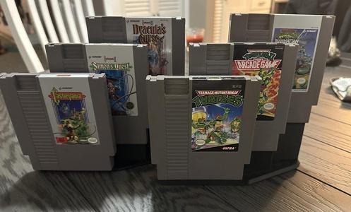NES Cart Trilogy Display Stand / Holder 
