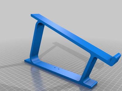 Laptop Stand Extended with Screws by JannesV