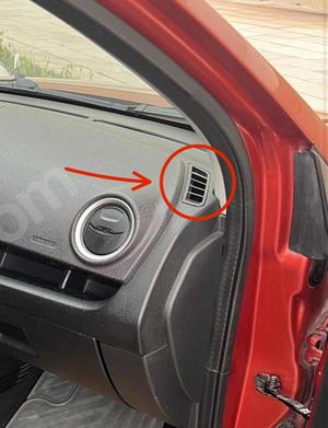 Ford Fusion   Side Window Ventilation Grille