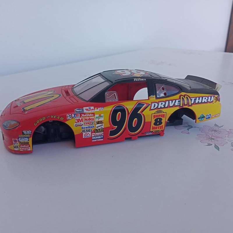 Chassis for the Ford Taurus Nascar by Scalextric/Superslot C2347 or similar