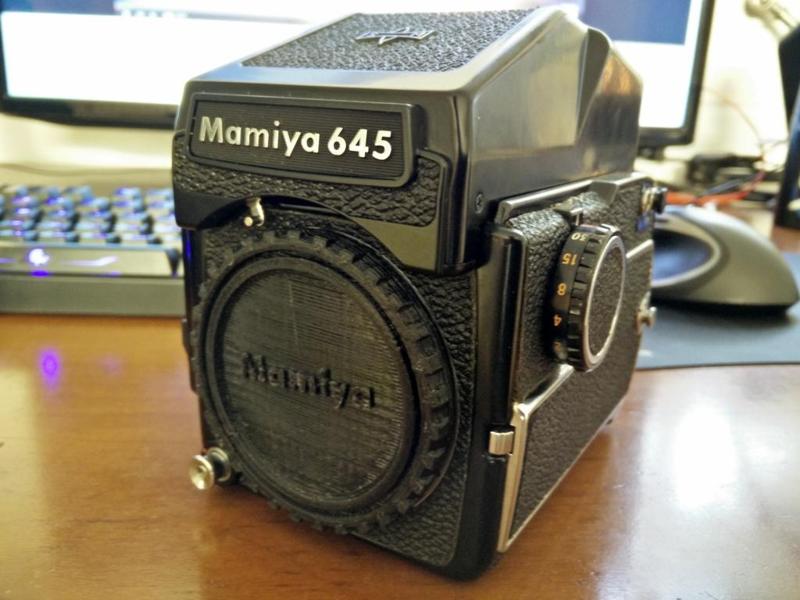 Mamiya 645 bodycap