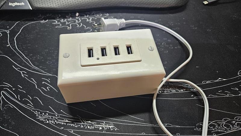 US Electrical Wall Outlet BOX and Plate