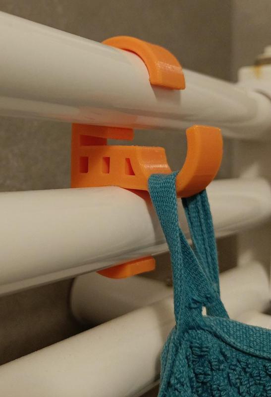 Reversed Hook for Towel Heater for printing in PLA - UPDATED TO V2!