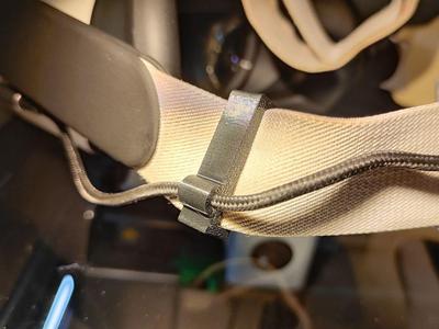 Oculus Quest 2 Cable Holder for Strap