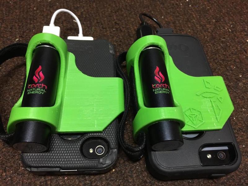 iPhone 4/5 + "lipstick" battery "Ingress Pack"