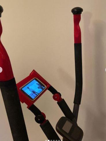 Domyos 100 phone mount