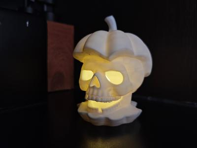 Halloween pumpkin skull