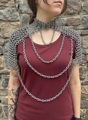 Chainmail Shoulder Armor